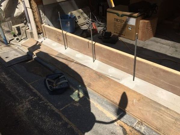 ブログ　道路側新規基礎配筋　0512.jpg